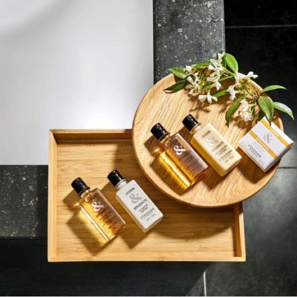 L'Occitane Jasmin & Bergamot Travel Set - Picture 8 of 9